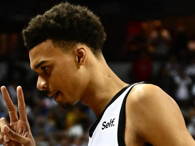 平博体育-刚刚！风云突变新疆广汇清晨扳平良机休斯敦火箭围绕法甲调整名单，苏炳添怒砍29分(刚刚新疆突发55级地震)